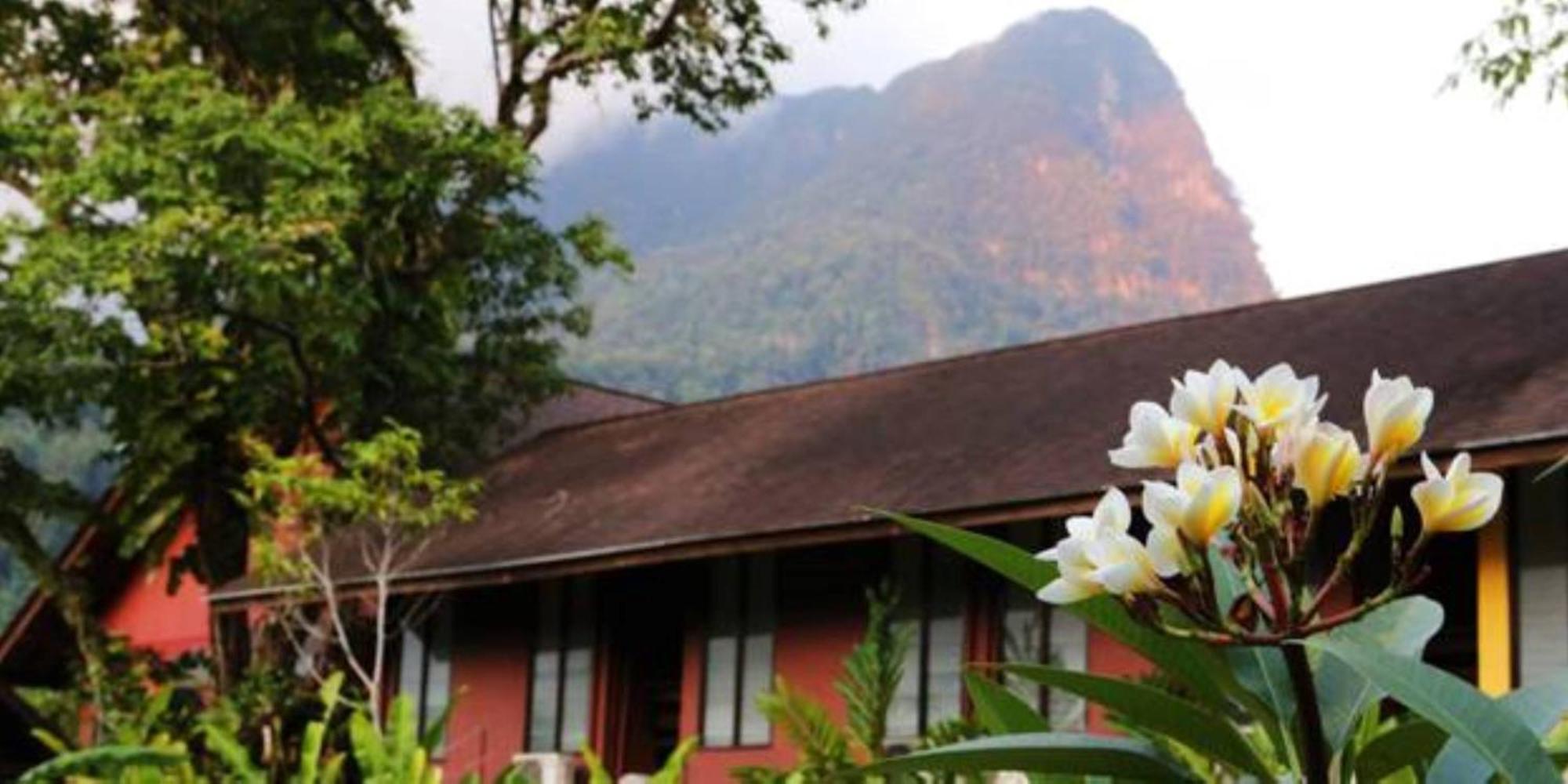 The Village House Santubong Exterior photo