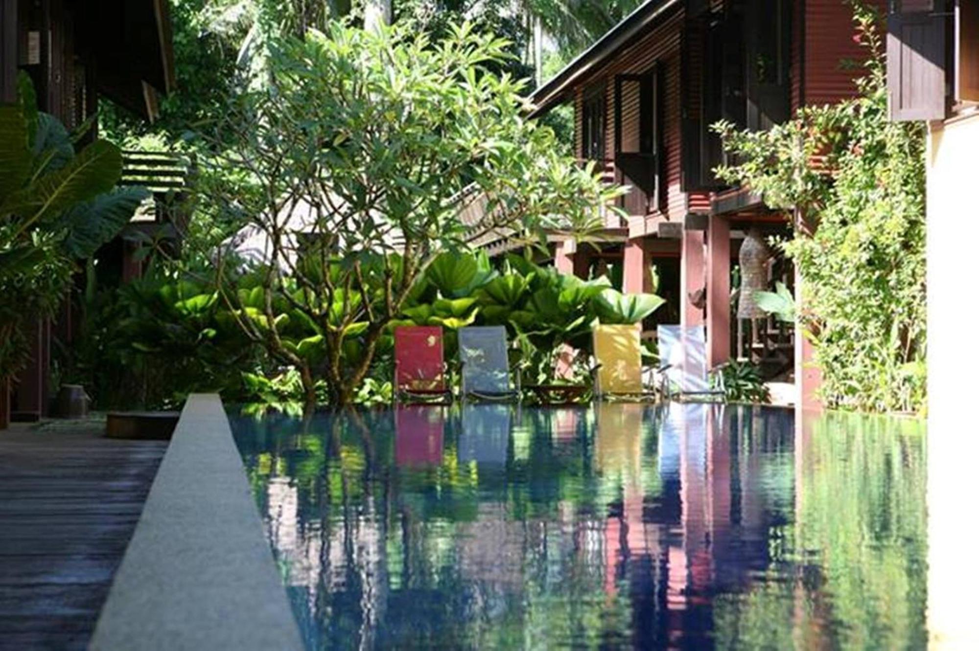 The Village House Santubong Exterior photo