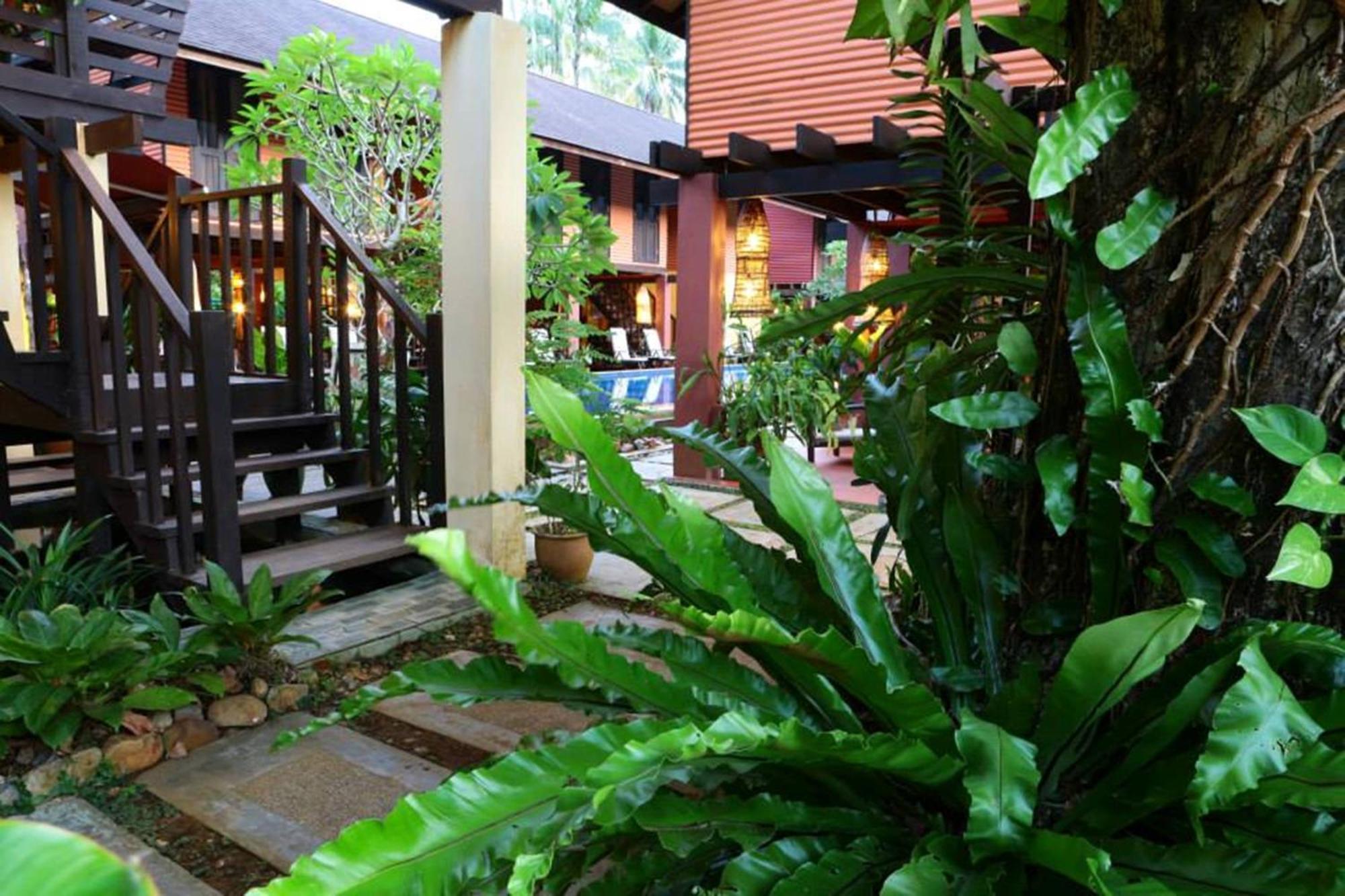 The Village House Santubong Exterior photo