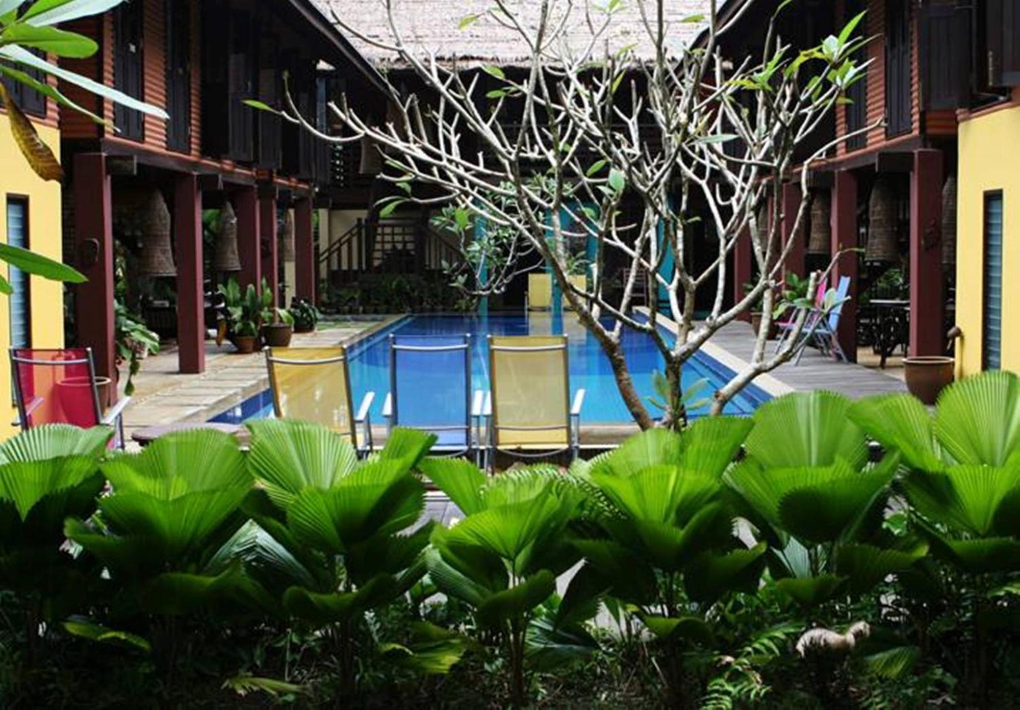 The Village House Santubong Exterior photo