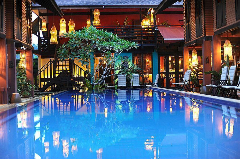 The Village House Santubong Exterior photo
